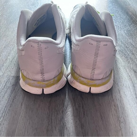 NIKE Free Run 5.0 Womens Size 9.5 Running Shoes Grey Green White - Picture 3 of 6